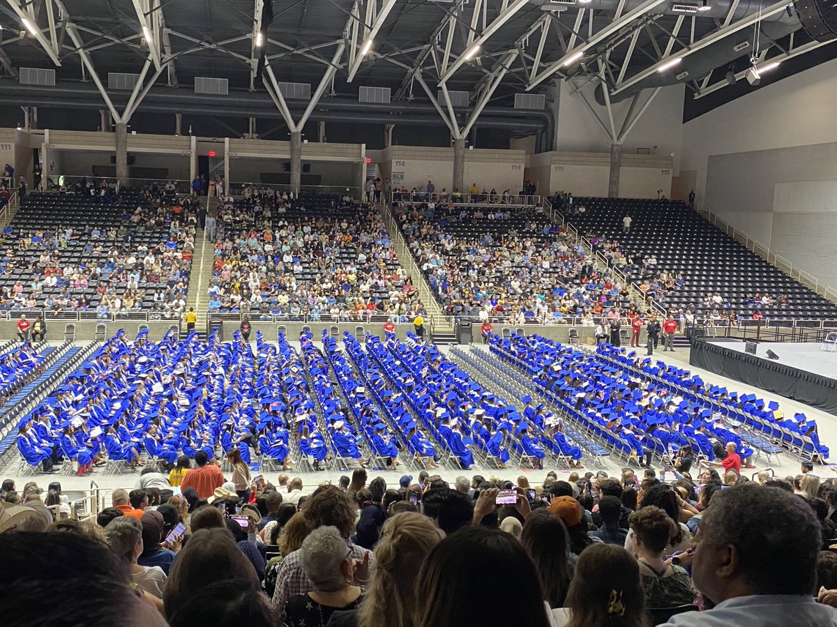 sghscounselors's tweet photo. South Garland Early College Graduation with Dallas College! We are so proud of all our ECHS students! #Classof2023 @SGHS_Titans @gisdcounseling @sgechs https://t.co/3Wvt7Ck96N