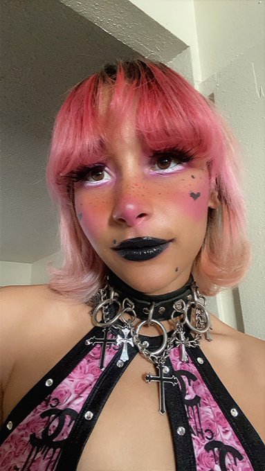 ʚ₍ᐢ - ෆ - ᐢ₎ɞ ˙⊹&deg;.* So as I was trying to find a lamb mask I stumbled upon a makeup look from @lildogco<a href="/tag/barbie"class="tags"><span>#barbie</span></a><a href="/tag/barbiemovie"class="tags"><span>#barbiemovie</span></a>