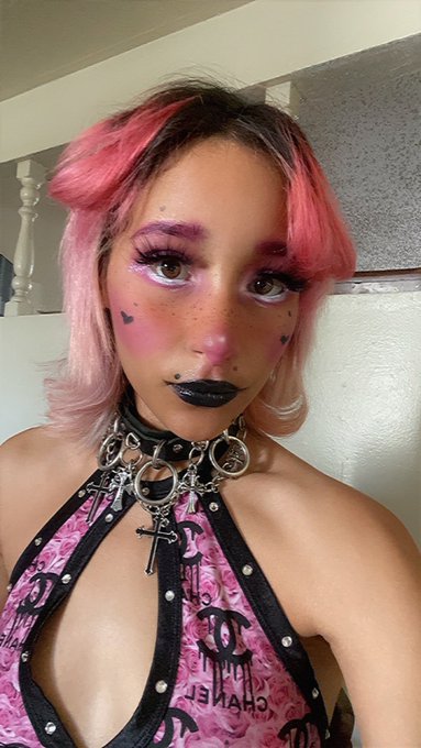 ʚ₍ᐢ - ෆ - ᐢ₎ɞ ˙⊹&deg;.* So as I was trying to find a lamb mask I stumbled upon a makeup look from @lildogco<a href="/tag/barbie"class="tags"><span>#barbie</span></a><a href="/tag/barbiemovie"class="tags"><span>#barbiemovie</span></a>