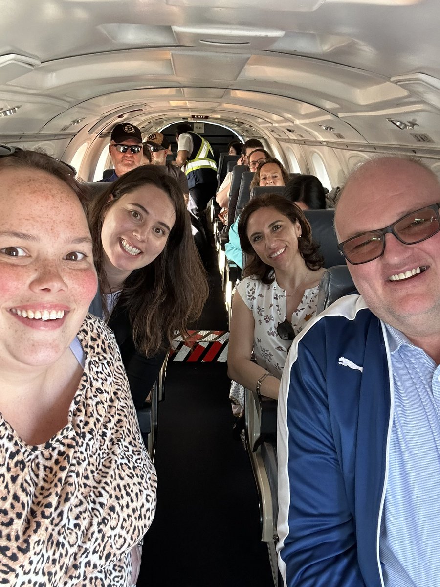 A collection of wonderful humans from <a href="/SD27_CC/">School District No. 27</a> heading south today to the <a href="/noiie_bc/">NOIIE</a> symposium tomorrow! Excited for some new learning (and some time out of the puddle!) <a href="/chris24v/">Chris van der Mark</a> <a href="/HollyZurak/">Holly Zurak</a> <a href="/alinacameron02/">ac</a>