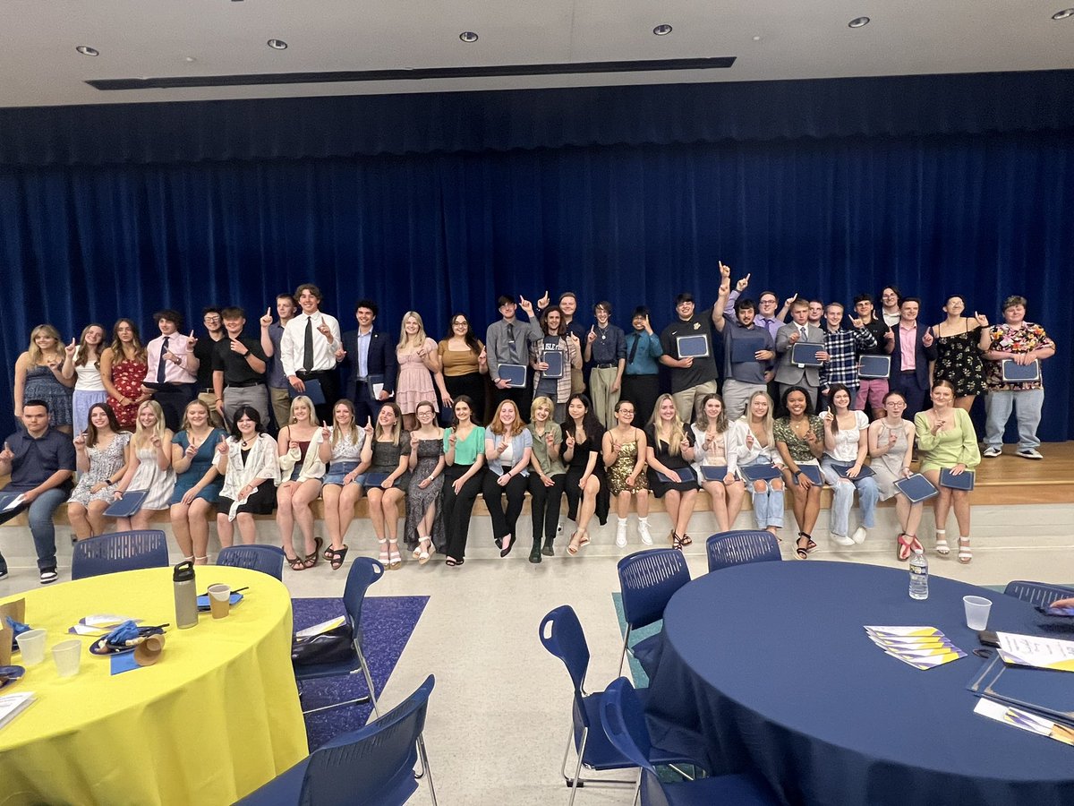 NRHSRangers's tweet photo. Our Senior Scholarship Award Winners, NRHS C/O 2023. Thanks to our Civic &amp; Organizational donors. Congratulations to all! GBED https://t.co/HQFMpC3hgu