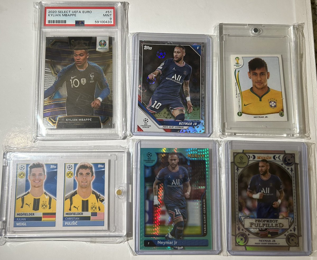 My guy @Chev2Cold helped me out diversifying some of my card collection with some killer soccer cards!!
.
@KMbappe @neymarjr @cpulisic_10 
.
##TheHobby #CollectWhatYouWant