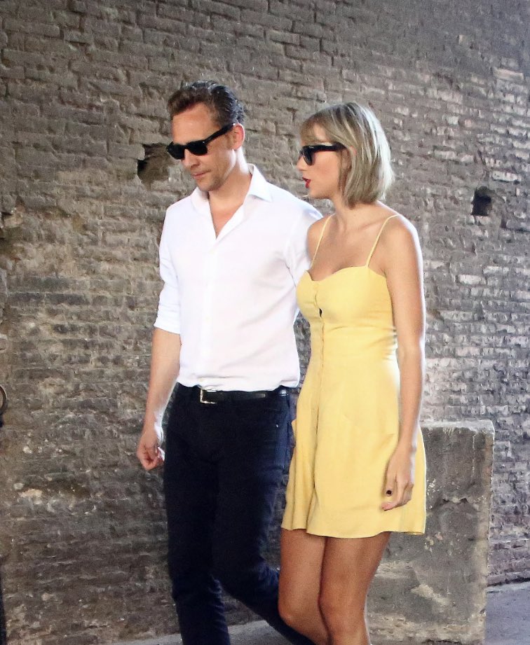 taylorliked's tweet photo. taylor en un vestido amarillo después de haber terminado una relación larga y aventándose súper rápido a una nueva? I think I’ve seen this film before y ya todo sabemos cómo terminó https://t.co/mySeKj3yhC