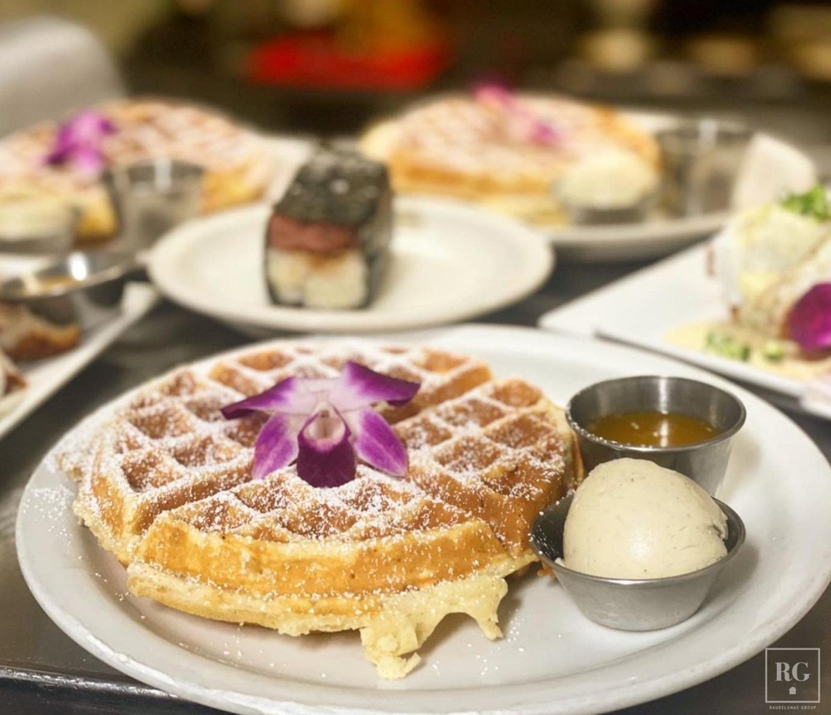 rgroupsells's tweet image. Celebrate 1yr of deliciousness with Kau Kau in East Sac! Enjoy fantastic eats &amp;amp; a fun atmosphere as they commemorate their anniversary. 

kaukau916.com

#KauKau #EastSac #1YearAnniversary