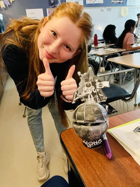 BerryMiller_JH's tweet photo. An #OutOfThisWorld class activity! Mrs. Cockrellโs 7th grade #SocialStudies students are learning about the #Apollo11 moon landing & made their own moons today. #HoustonWeDontHaveAProblem ๐คฃ โค๏ธ๐๐พ๐ #AlwaysGrowing #WeArePearlandISD https://t.co/AsdGJH2fv4