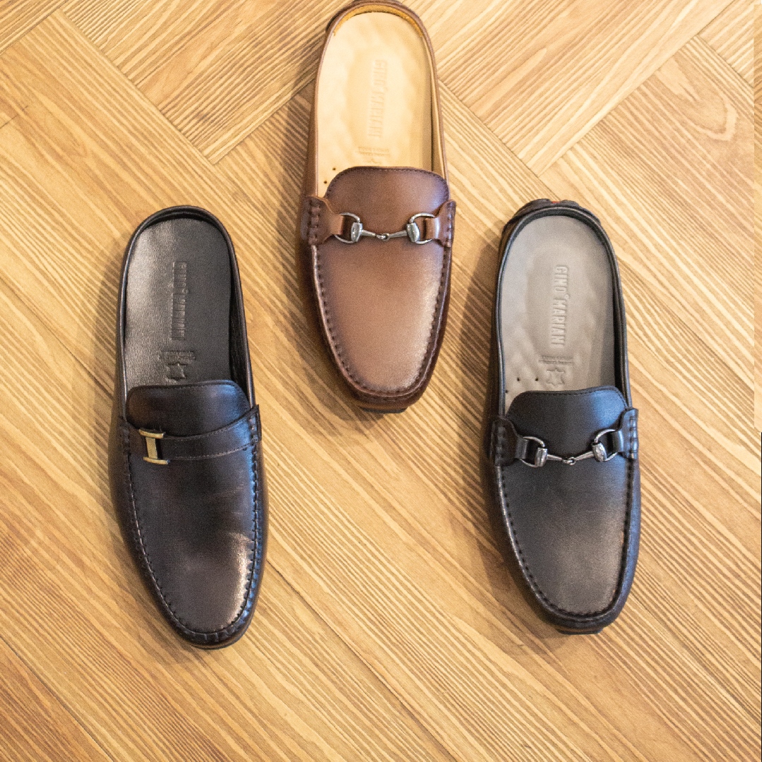 PondokIndahMall's tweet photo. Koleksi terbaru dari Gino Mariani sedang menunggu Anda! Nikmati penawaran terbaik untuk produk-produk dari Gino Mariani. Belanja sekarang dan jangan sampai lewatkan kesempatan ini
#ginomariani #sepatukeren #sepatulokal #sepatukulit #promomei https://t.co/nxKqLj4kKf