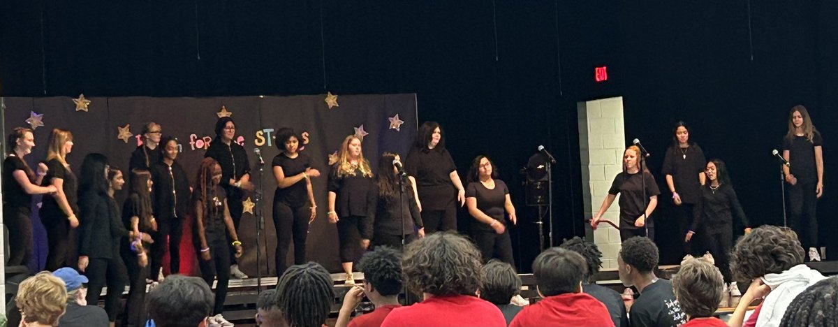 GoodsonChoir's tweet photo. Our Pop Show called “Reach For The Stars” was awesome today! If you missed it, you can come tomorrow (Friday) at 6 PM to see it! @goodsongms @CFISD_FineArts @CFISDFarney @BlackBearkats https://t.co/I3MNgUEojU
