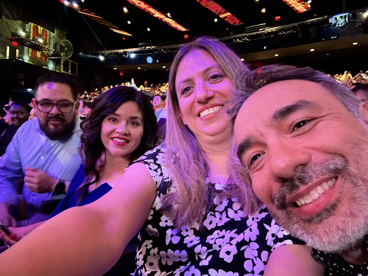 csilvaauthor's tweet photo. #CrissAngelLIVE https://t.co/Re1J2iBvPF
