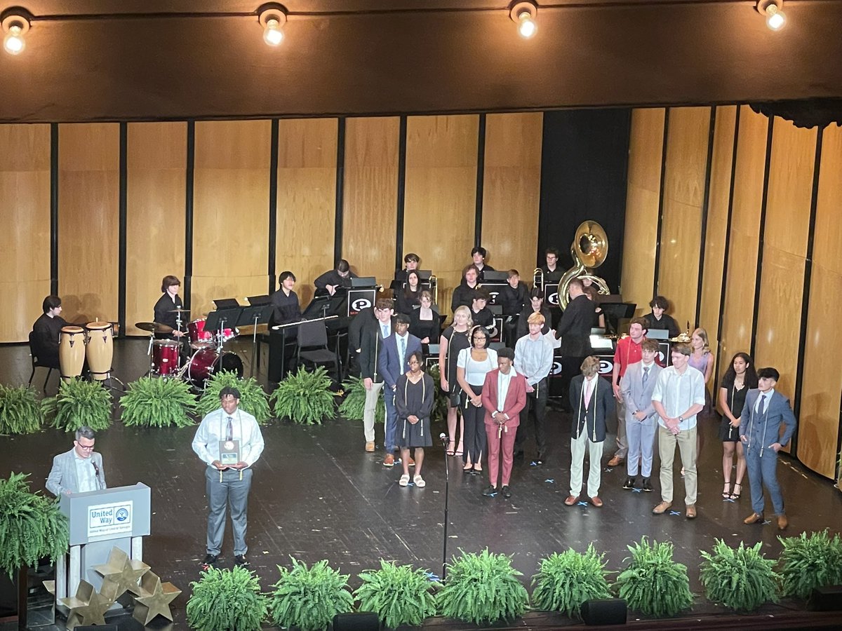 Alysia Bluford tweet media