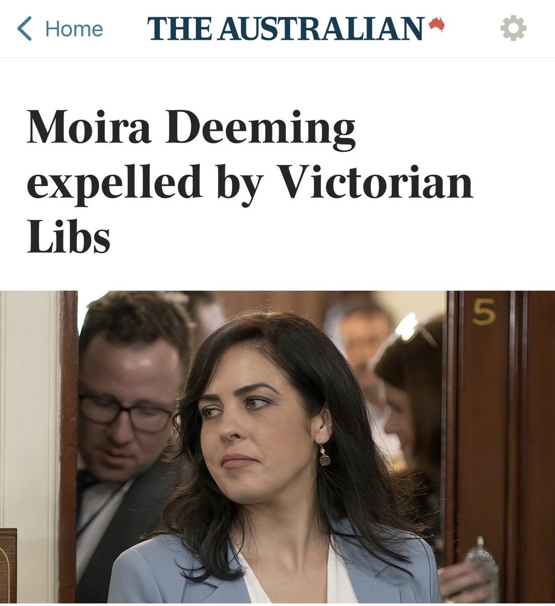 salltweets's tweet photo. #IstandwithMoiraDeeming https://t.co/yFPv6oC0kW