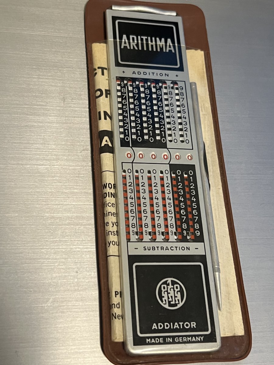 TeriE's tweet image. COOL ~ ARITHMA Pocket Adding Machine Vintage ADDIATOR #Mechanicalcalculator #addingmachine #vintagetools #arithmatic #math #pockettools #gadgets #funfinds #ebayfinds #vintage #Calculator #German  ebay.com/itm/2662485103… #eBay via @eBay