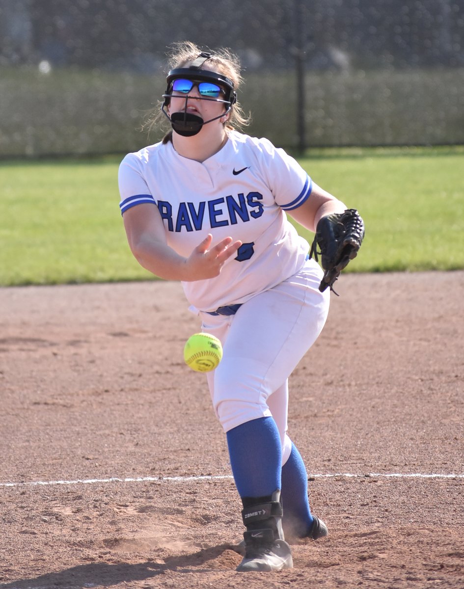 RO_Softball's tweet photo. The Ravens won their 6th straight Thursday, sweeping A&amp;T 10-0 and 18-0

Top hitters were
Blankenship 5-6, HR, 5R, 5RBI
O'Branovic 2-3, 4R, RBI, 2BB
Klein 2-4, 3R, 2RBI, 2BB
Emery 2-4, 3R, RBI
Menzo 2-4, 2R, BB

Pitchers
Childress no-hitter, 9K
@danicaschmitt_ CG, one-hitter, 6K https://t.co/NB7ftRcxM2