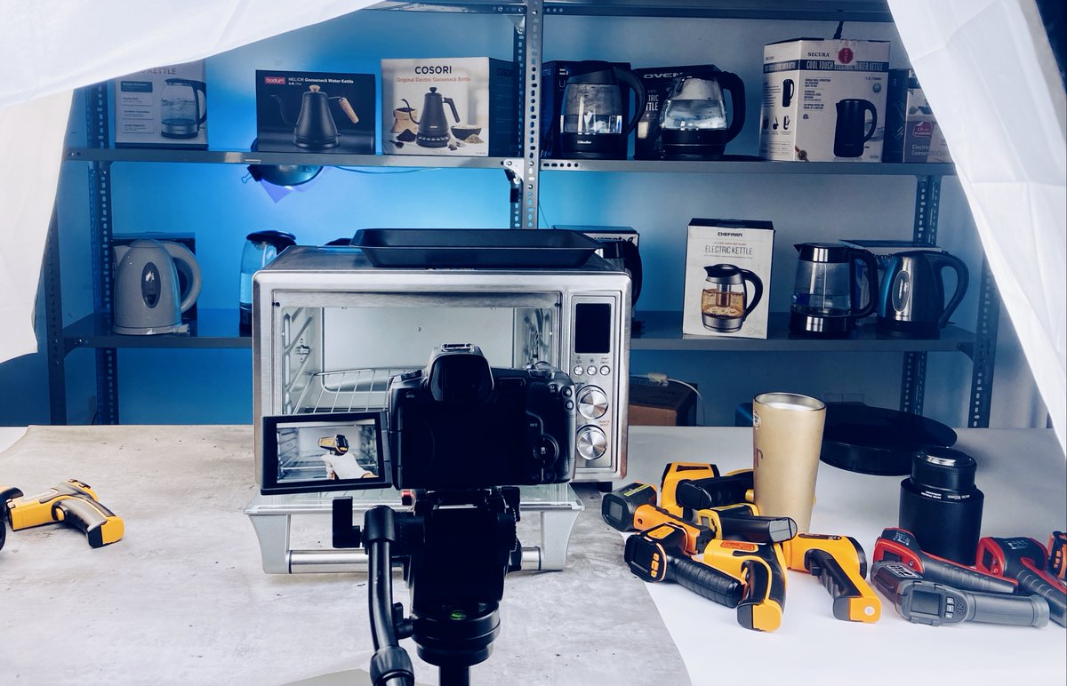 NguyenNtk83975's tweet photo. Just took a quick snap with my IR thermometer! Checking temperatures has never been easier 📷🌡️
@healthykitch101 @lapvo03  @Matthew36763666  #infraredthermometer #temperaturecheck https://t.co/cngaJ4M7zg