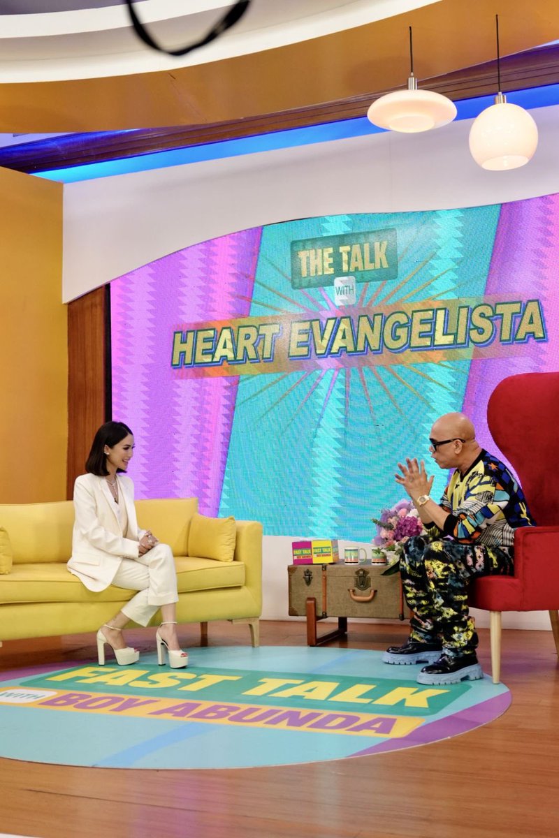 Sparkle_GMA's tweet photo. Watch out for Heart Evangelista's much-awaited interview with the King of Talk. Make sure to tune in on today’s episode of #FastTalkWithBoyAbunda at 4:45PM.

#HeartEvangelista https://t.co/DekoypTScZ