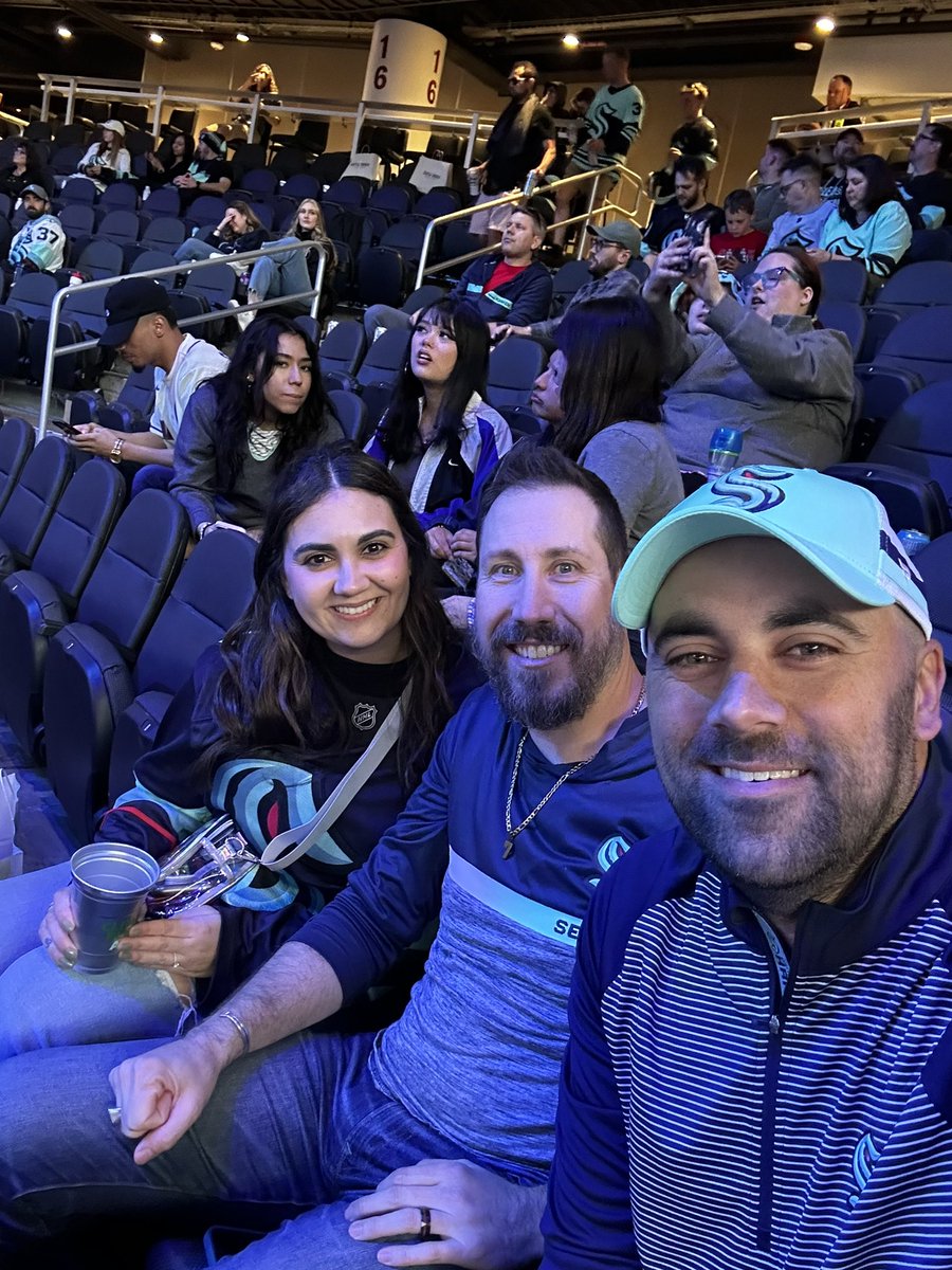 Jaybird1002's tweet photo. Let’s go @SeattleKraken!  #SeaKraken https://t.co/sifMvzIThk
