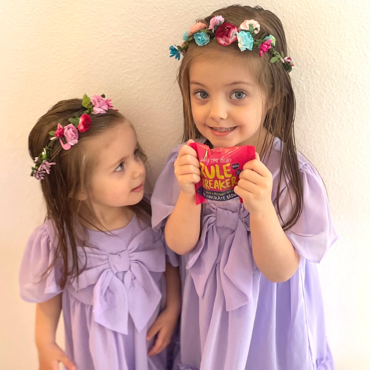 💜💜💜 The cutest little rule breakers!!

#bearulebreaker #rulebreakersnacks #snacktimesolved #vegan #glutenfree #glutenfreevegan #foodallergyfriendly #allergenfree #top8free #nutfree