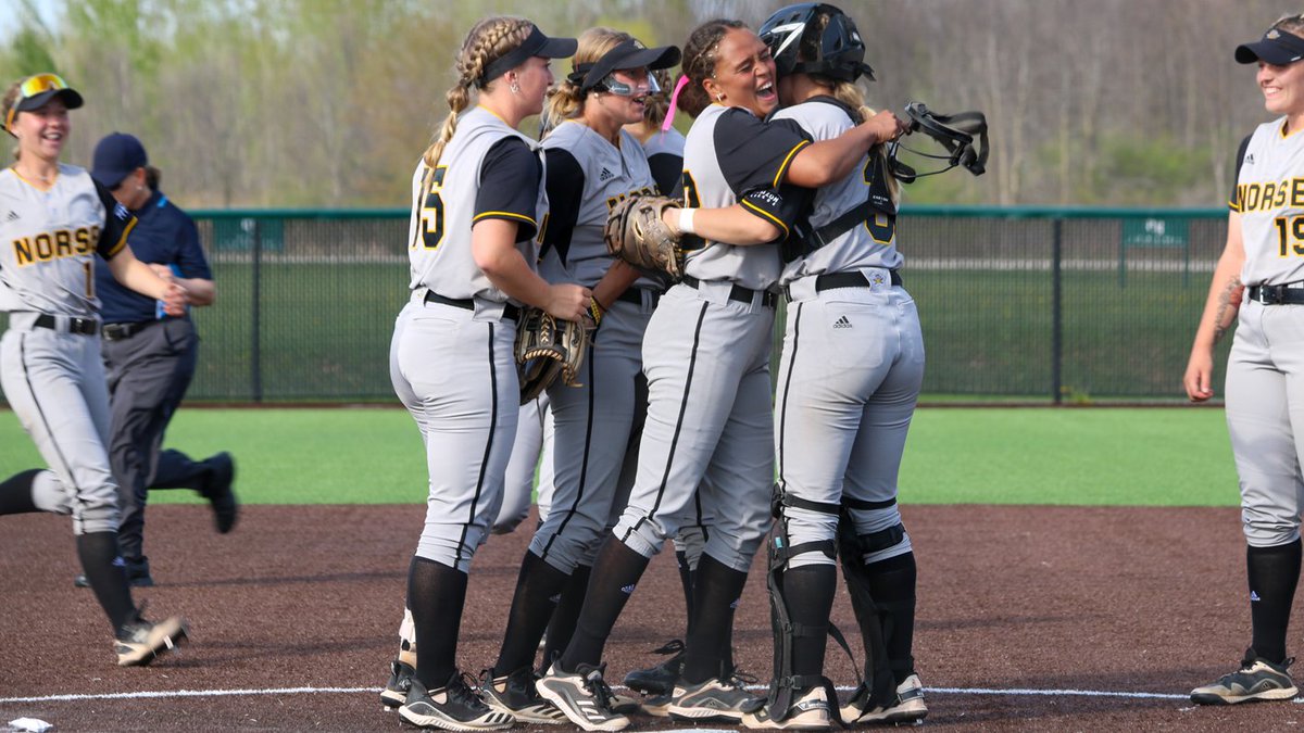 NKUNorseSB's tweet photo. .@laurynhicks2 sets NKU DI record in strikeouts as Norse win their second straight contest to open the #HLSB Championship 🔥 

Hicks's 1⃣8⃣ Ks tied for 𝙎𝙄𝙓𝙏𝙃 in @NCAASoftball for most in a game so far this season 👀

📰 - https://t.co/FBiI32wm9M 

@NKUNorse | #NorseUp https://t.co/PXDPlOsLZK