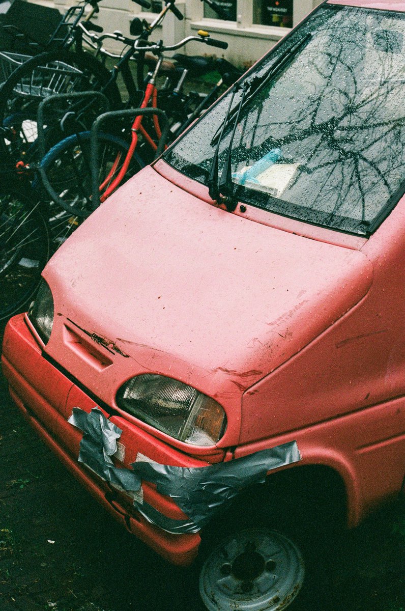 javi bolea (@boyinsleep) on Twitter photo 