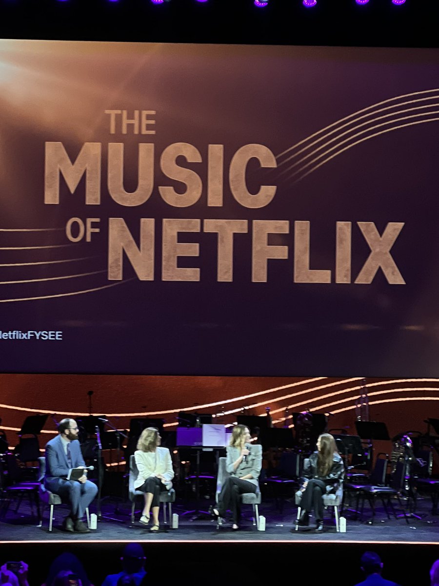 evanponter's tweet image. Live from #NetflixFYSEE
