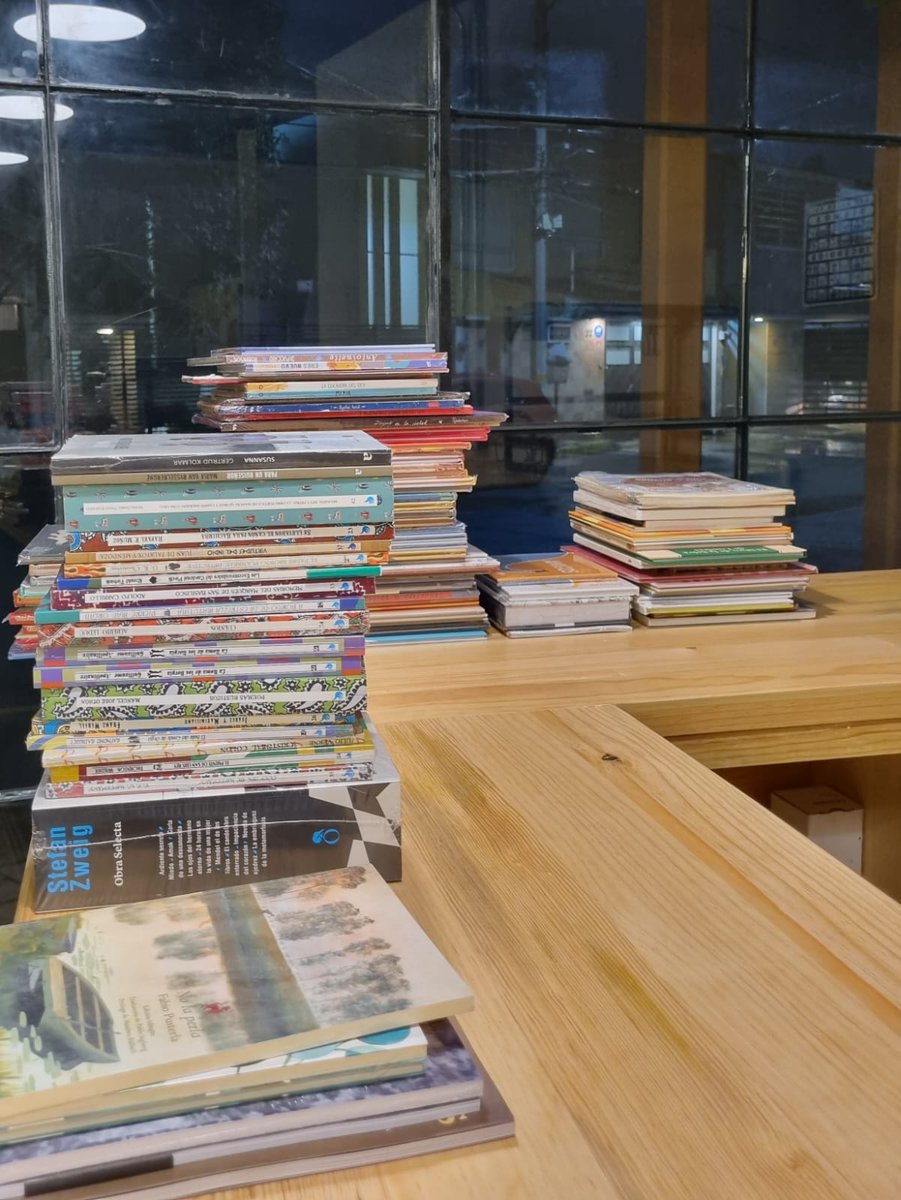 El Deleite Librería tweet media