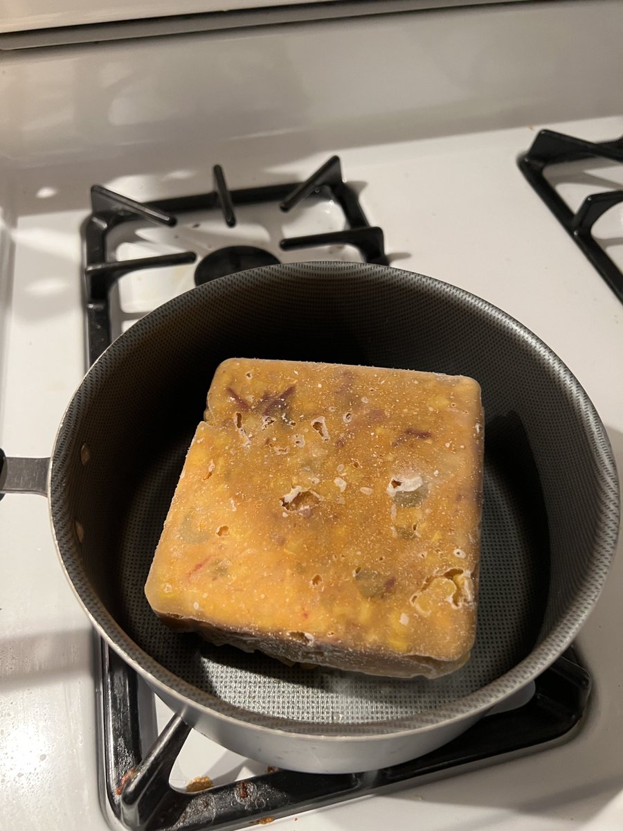 not_rees's tweet image. warming up my cube 4 dinna