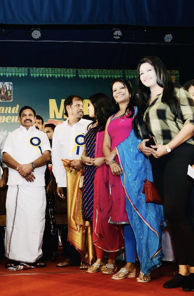 kpbrindareddy's tweet photo. Happy Happy Birthday to the best leader honourable Ex CM 
@EPSTamilNadu  Garu 💐🎂❤️.. Wishing you the best in life... You are truly a rockstar! ♥️🥂🎉🎂
More strength and happiness to you ❤️❤️❤️❤️❤️
@AIADMKOfficial
 #HBD_எடப்பாடியார் https://t.co/VvbOGFl2WZ