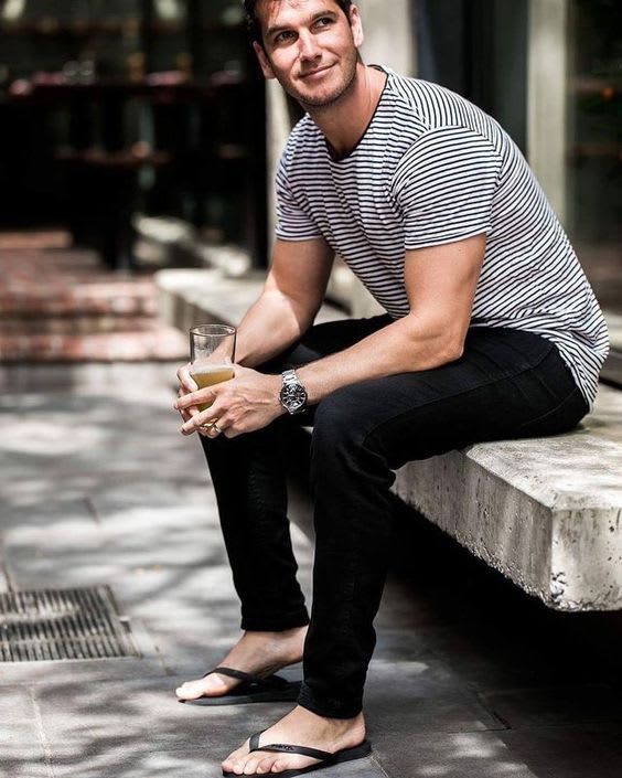 PreetiK08107762's tweet image. 4 Ways You Can Pull Of A Casual Summer Look With Flip Flops For Men - bit.ly/42uIWGy #sandals #slipons #slides #flipflops #summmersandals #slippers