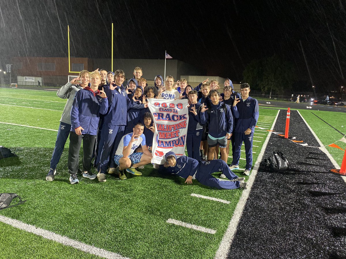 First district championship in Lewis Central History. Boys scored 141
