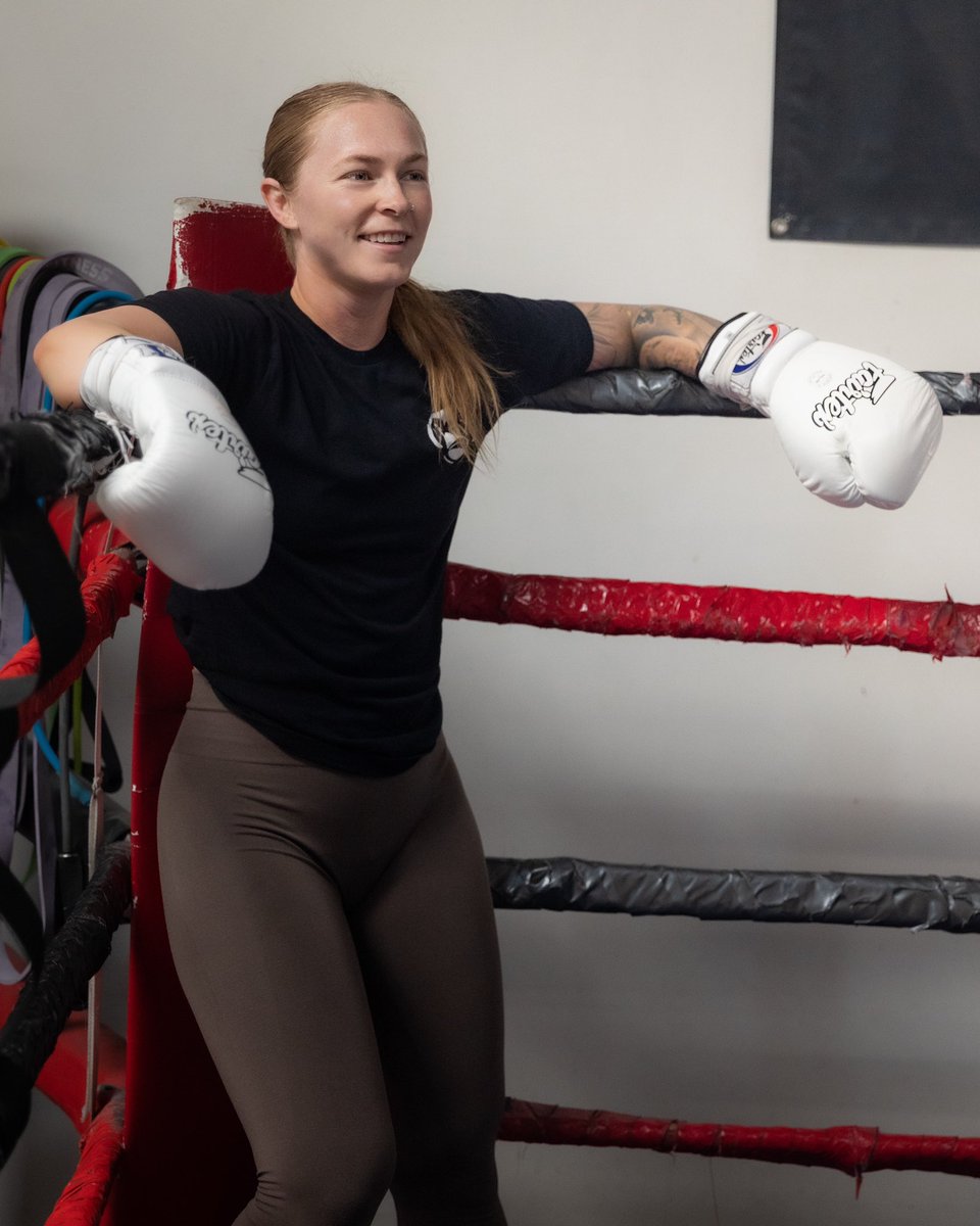 Kay Hansen on Twitter: "Everyday kinda thing 🫶🥊🤼‍♀️💪"