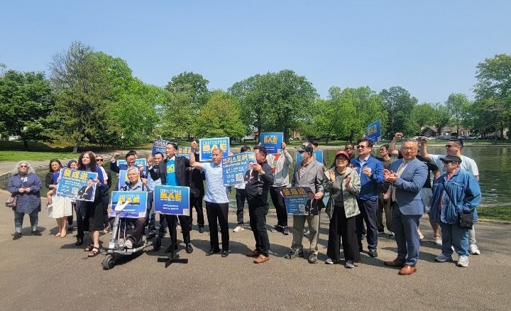 TOsherov's tweet photo. ENDORSEMENT ALERT!!!🚨
Senator John Liu endorses Christopher Bae for #CD19.
There was a seismic shift in this race today. The earth moved in CD19! I felt that quake!!
#Bae4CD19 #RankBaeFirstChoice
#FlipCD19Blue #ImABaeliever https://t.co/NyOlr0ER1w