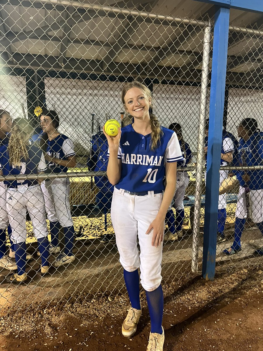 AddisonOliver33's tweet image. hit 4 home runs in the district tournament! also received regular season co-mvp &amp;amp; made the all district tournament team! blessed is an understatement! God gets all the glory! I’m so proud of this team &amp;amp; all the adversities we’ve had to overcome! we’re not done yet!!💙
@5StarPreps