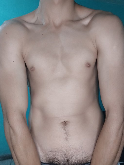 Avanzando un poquito uwu cada d&iacute;a mejor solo para ustedes <3 https://t.co/MMoowwalgw<a href="/tag/jugandoconluz"class="tags"><span>#jugandoconluz</span></a>