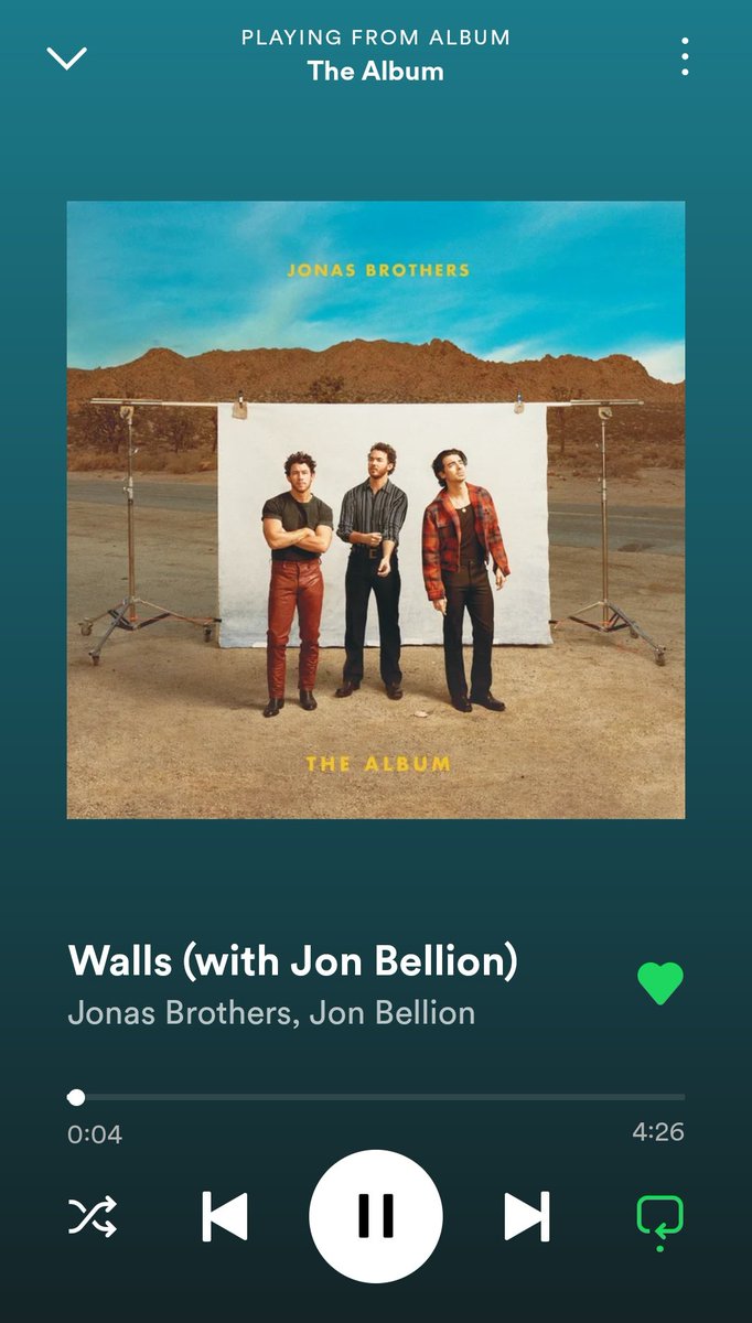 jbellionnation's tweet photo. A DROP OF WATER IN THE MIDDLE OF THIS DESERT ! Walls, by @jonasbrothers and @jonbellion it's now available for stream. Check out and tell what you think!!!

LEVANTA-TEH 
 
🔗 :https://t.co/yL4372LsI8 https://t.co/o6cVA5976i