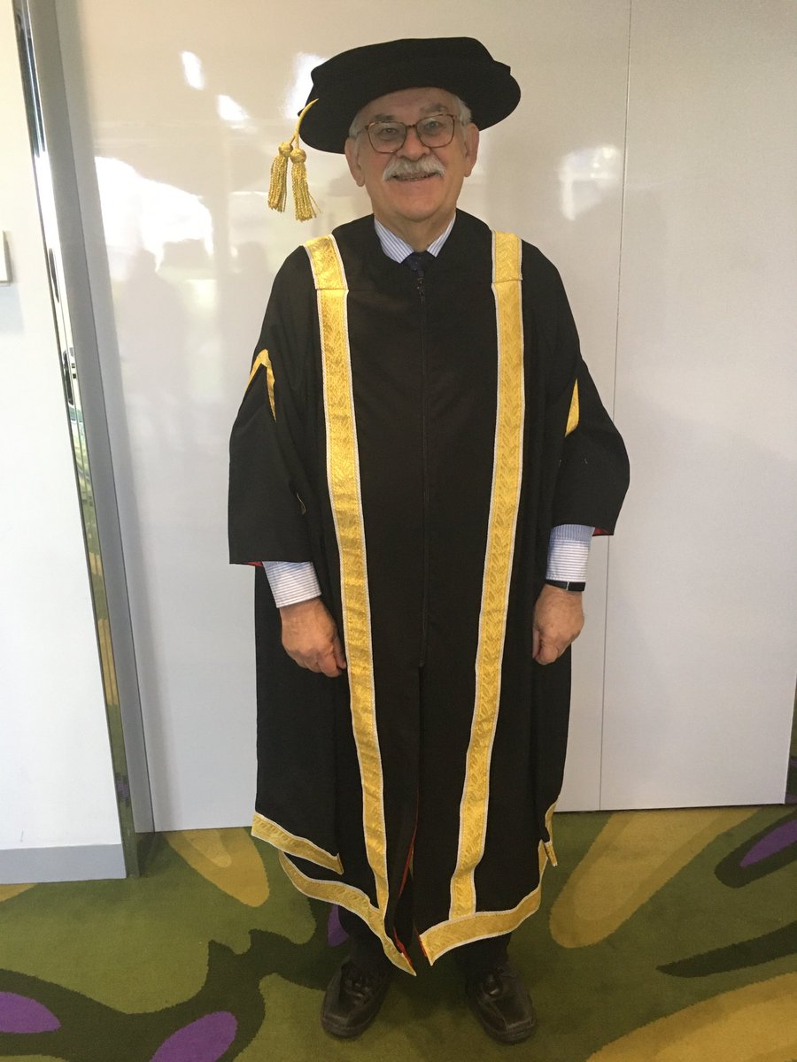 About to go to first graduation in my new role as Deputy Chancellor of ⁦<a href="/RMIT/">RMIT University</a>⁩