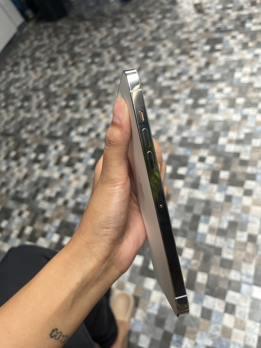 reixthv's tweet photo. not kpop related.
wts lfb ph
IPHONE 13PROMAX 256GB
₱45k payo may bawas pa if sure buyer
• complete inclusion 
• mint condition 
• smartlocked
• 89% battery health
• 1 year old na today
• sdd or meet up

dm me for more info https://t.co/ReifvDsefk