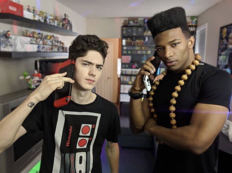 nicksonsini9999's tweet photo. Happy Birthday to My Boy @etika still miss you everyday π’ you are the funniest YouTuber ever a Legend and you are the π R.I.P ππ’. #etika #happybirthdayetika #joyconboyzforever #9gang #ripetika https://t.co/HjRYVLFSCP