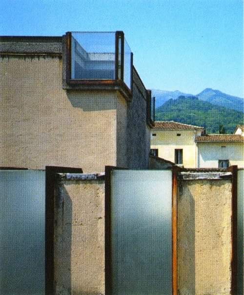 Carlo Scarpa 1906-1978 
Gipsoteca Canoviana, Possagno. 1955-1957
#architecture #arquitectura #interior #CarloScarpa #Scarpa 
it.wikipedia.org/wiki/Carlo_Sca…