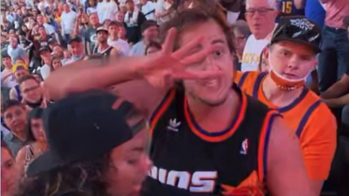 JustGuevara's tweet photo. How many games did the suns lose this series?? 🤔 😜
#MyNuggets #MileHighBasketball https://t.co/7in1WxVVQp