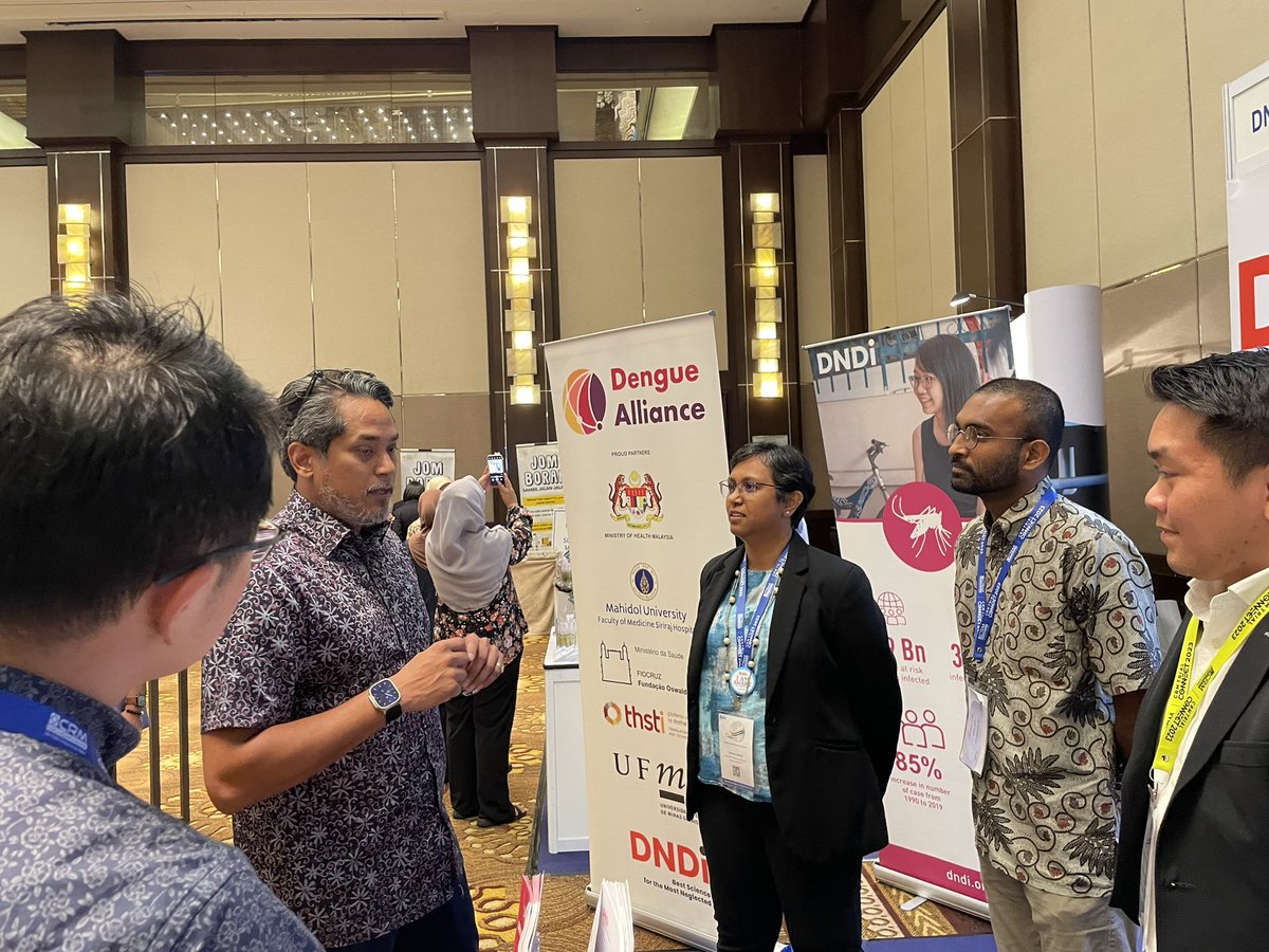 AiezatFadzell's tweet photo. Appreciate the visit, @Khairykj , to @DNDi booth at #CRMTrialConnect2023! Productive talks on expanding Dengue portfolio in 🇲🇾 &amp; the significance of point-of-care testing for patients. Collaboration for improved healthcare continues!

@JMP_DNDi @TilakbabuR @ClinicalRsrchMY https://t.co/DpzNTcke18