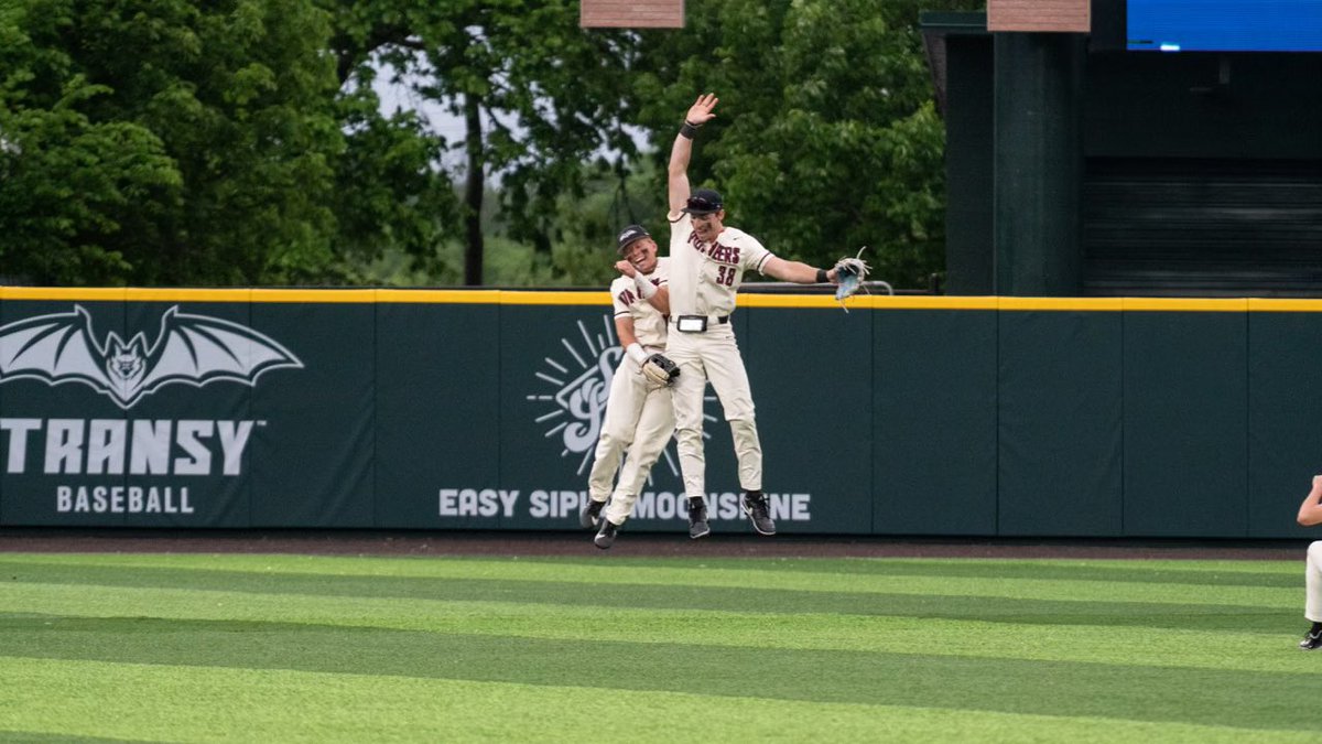 TransySports's tweet photo. In Kokomo, no. 2 seed @transybaseball defeats Rose-Hulman 9-4 in the first round of the HCAC Tournament! They’ll face Franklin tomorrow at 4:30. #flypios🦇 

Read more: https://t.co/izo3JRJ0Pc https://t.co/btzYyRKifb