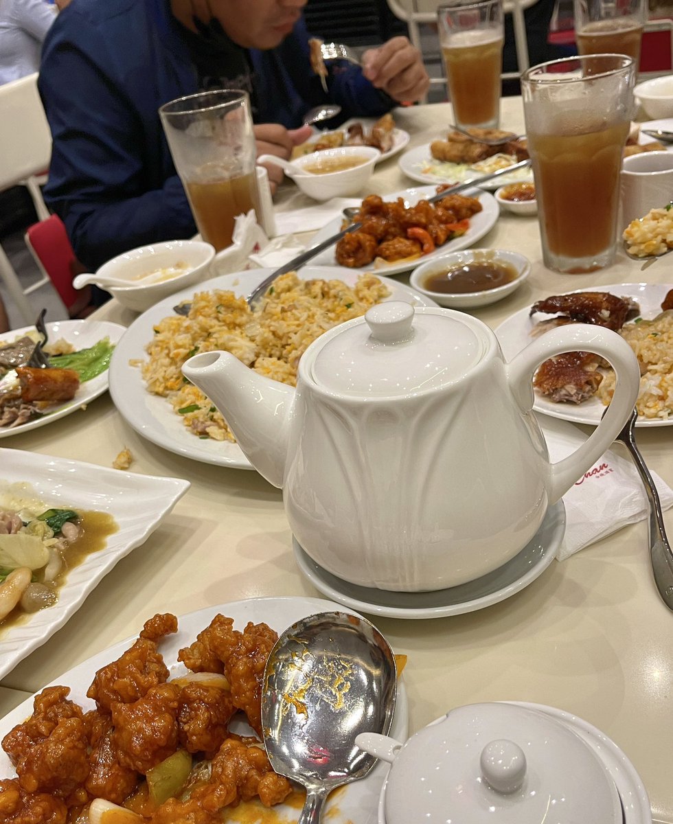 CdoLifestyle's tweet photo. The leading Authentic Chinese restaurant chain in the Philippines is now in CDO! 🎉
Hap Chan CDO 🥢
Come and visit them at the 3rd Level of SM CDO Downtown
#hapchan #authenticchinesefood #hapchanCDO #ChineseFood #CDOeats #CDOrestaurant #CDOLifestyle https://t.co/ZSe9mbDAIF