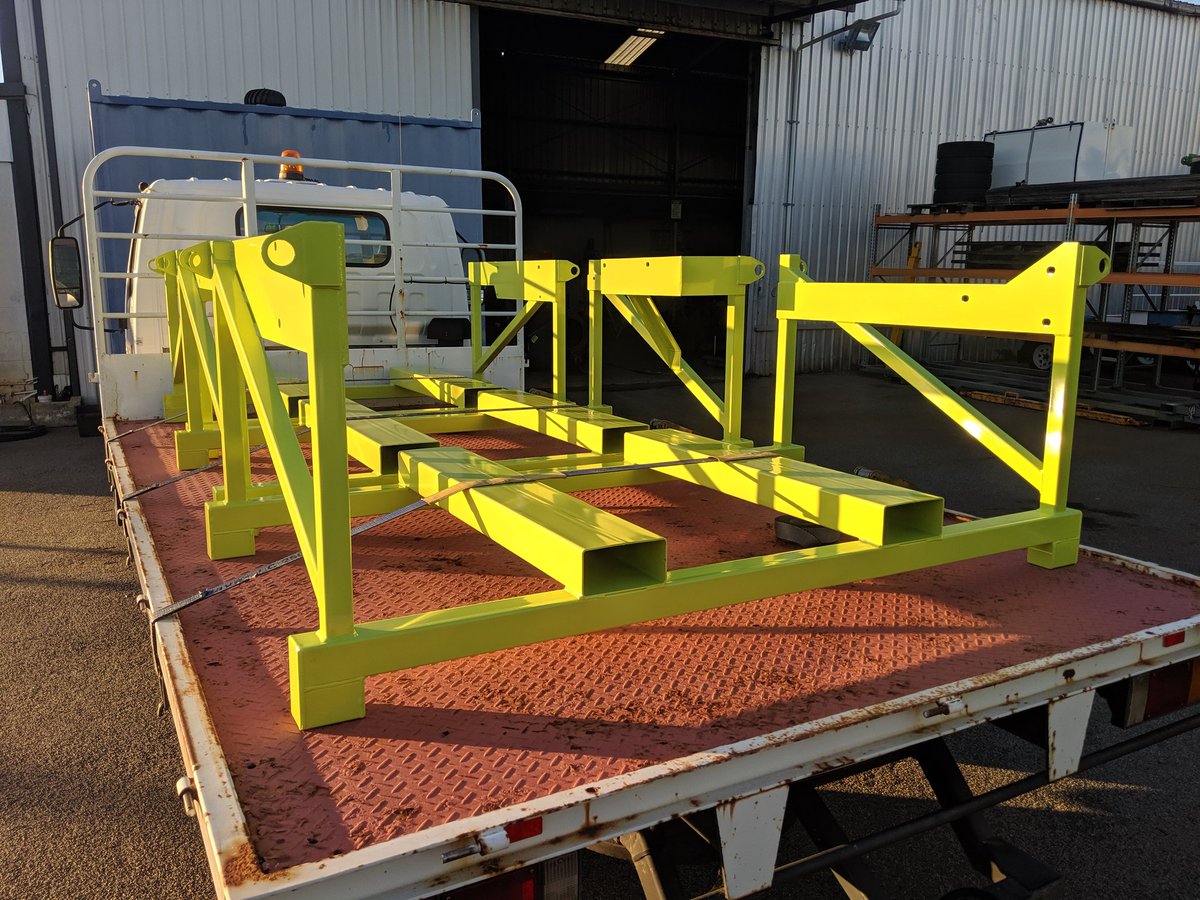 tristan_westoz's tweet image. Eye catching display frames for #seedterminator all done and dusted in the nick of time for Seed Terminators function this afternoon 👍
#westozboilermaking #welding #steelfabrication