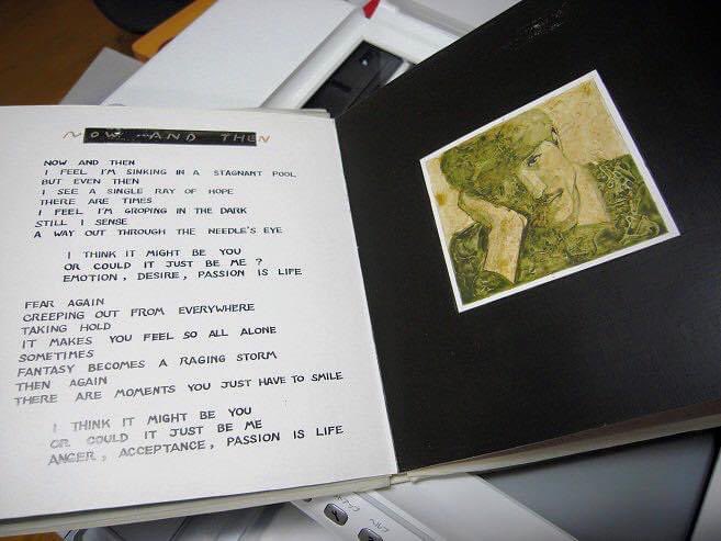 高校生の時、美術の時間に作ったユキヒロさん歌詞本。 イラストと歌詞は手書き。製本は先生が仕上げてくださいました。いろんな面白い課題をさせてもらった"ぼくの好きな先生"。ずっと影響受けています。
