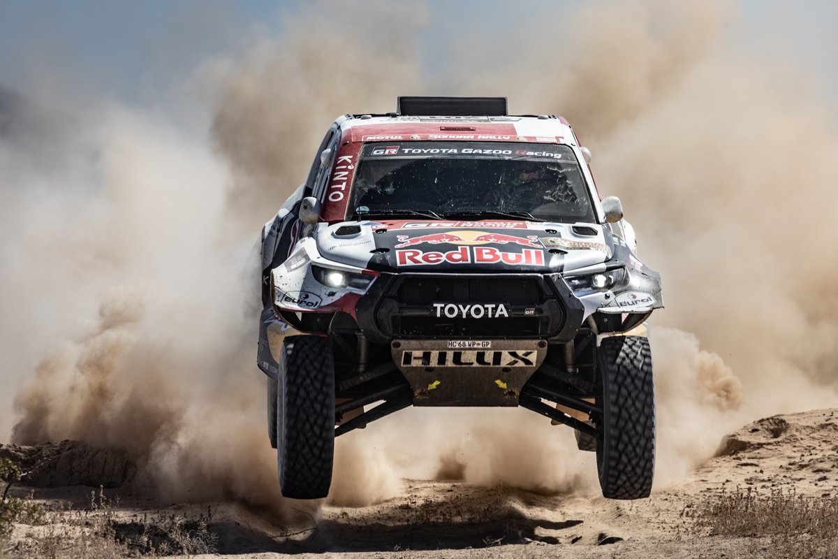 Vous avez loupé la 3ème manche du World Rally Raid Championship ? 

Pas de soucis, ce soir on vous debrief tout avec <a href="/O_Beewan/">Evan Alary</a> à propos du <a href="/SonoraRally/">SONORA RALLY</a> 2023

Rendez-vous dès 20H30 sur Twitch 😉

📸 Red Bull Content Pool - Marcin Kin