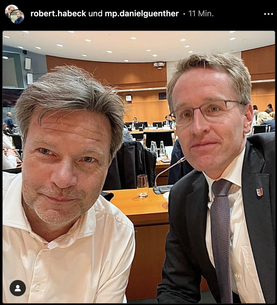 Jan Schipmann on Twitter "Get in loser, wir bereiten Bundesregierung