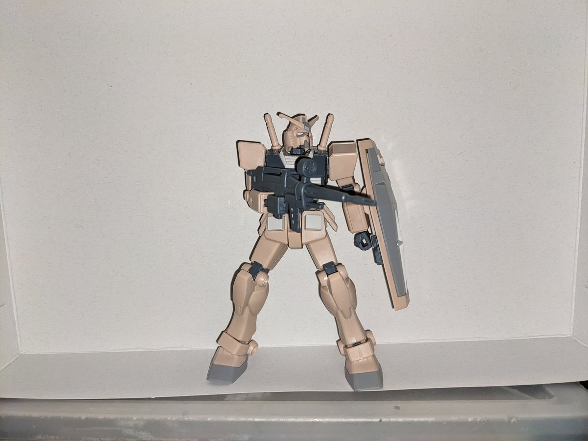 Bravefish_stuff's tweet photo. Egg shell Gundam!! https://t.co/lOjiKdMcG0