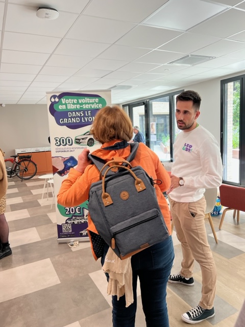 Evènement mobilité 🚲🚍

Dans le cadre du PdME-C de Gerland, nous avons coorganisé un évènement mobilité durable pour les collaborateurs d'EDF sur le site NOVA 🌍

📢 Si vous souhaitez organiser un évènement mobilité dans votre entreprise, n'hésitez pas à nous contacter !