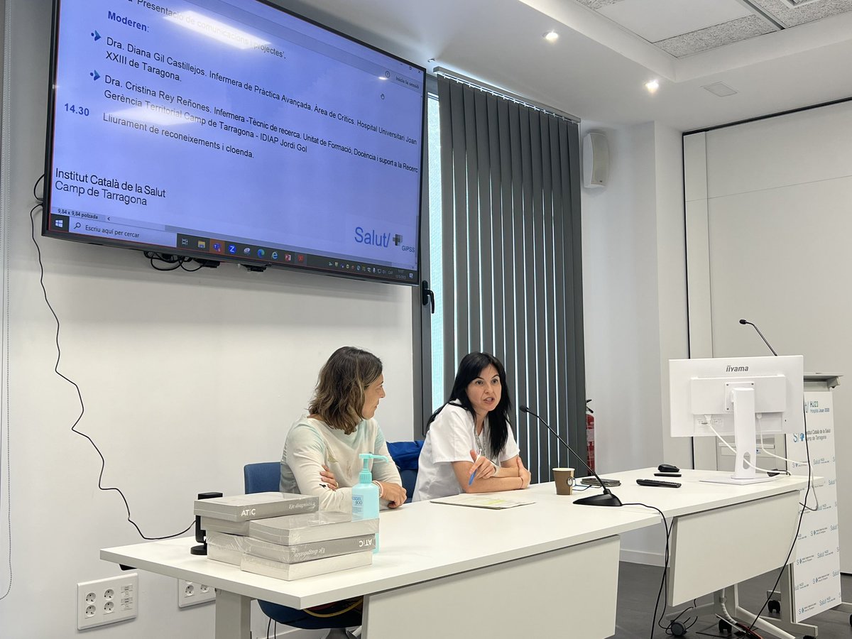 Taula de Comunicacions i Projectes
Moderen:<a href="/Cristinareyr/">Cristina</a>  i #Diana Gil
#DiaInternacionalDeLaInfermeria 

“Les Nostres Infermeres, el Nostre Futur”
<a href="/apicstgn/">Atenció Primària ICS Camp de Tarragona</a> 
<a href="/hjoan23/">Hospital Universitari Joan XXIII</a>