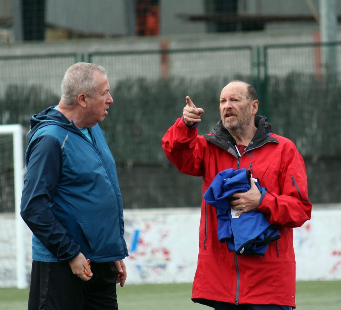 Fotos del pasado miércoles WALKING FOOTBALL 🚶‍♂️⚽️🚶‍♀️ 
📸 <a href="/CanteraDeportiv/">Cantera Deportiva</a>