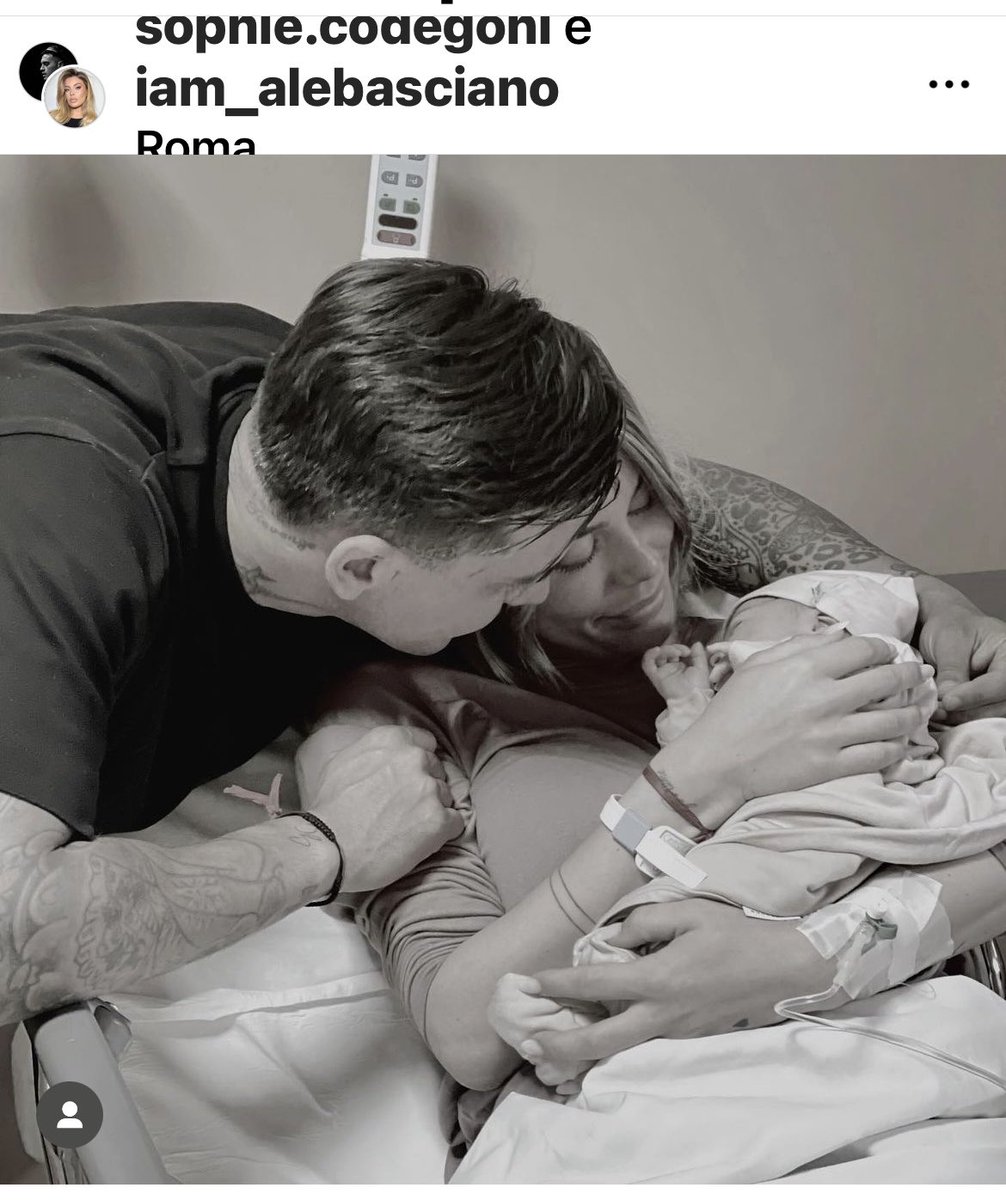 gp_gabrii's tweet photo. La felicità, la meraviglia, la magia che la vita sa regalare. Quanta emozione❣️#basciagoni https://t.co/oJmYZ2xDko